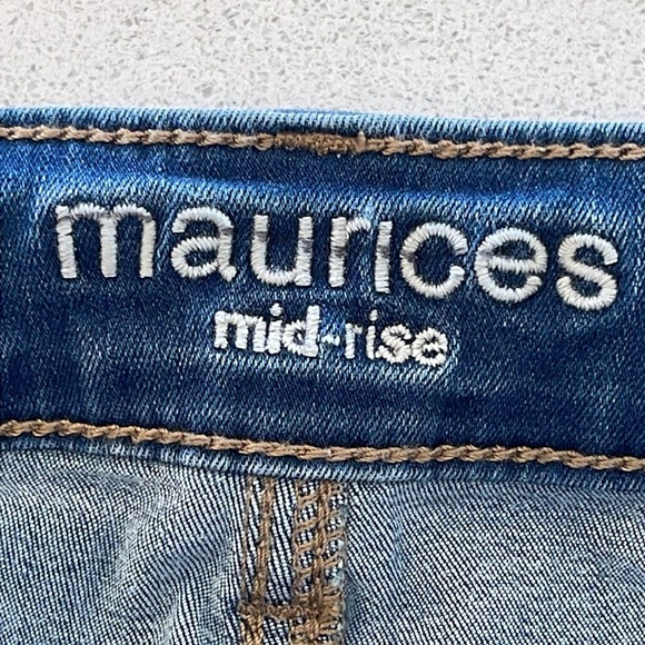 Maurices Mid-rise Blue Jean Size Small X-Long - Picture 10 of 12